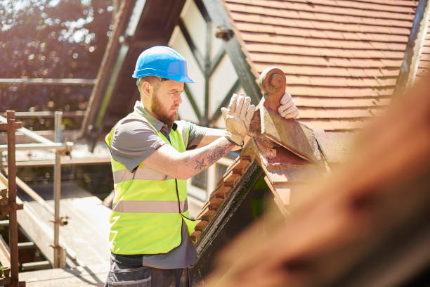 Best Emergency Roof Repair  in Nashotah, WI